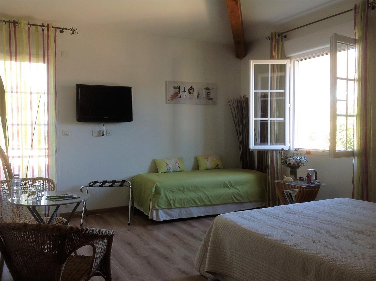 Chambres D'Hotes La Colombiere コロンビエール エクステリア 写真