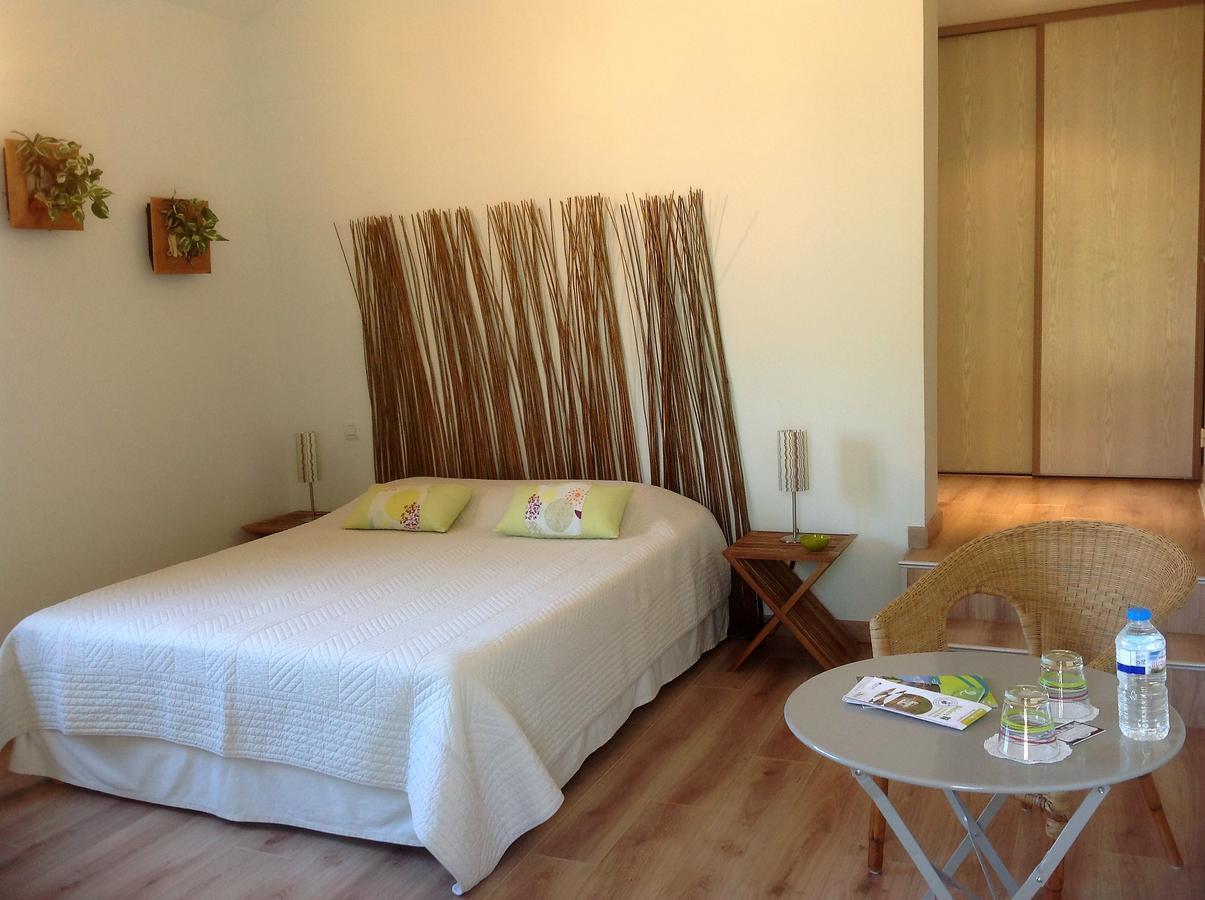 Chambres D'Hotes La Colombiere コロンビエール エクステリア 写真